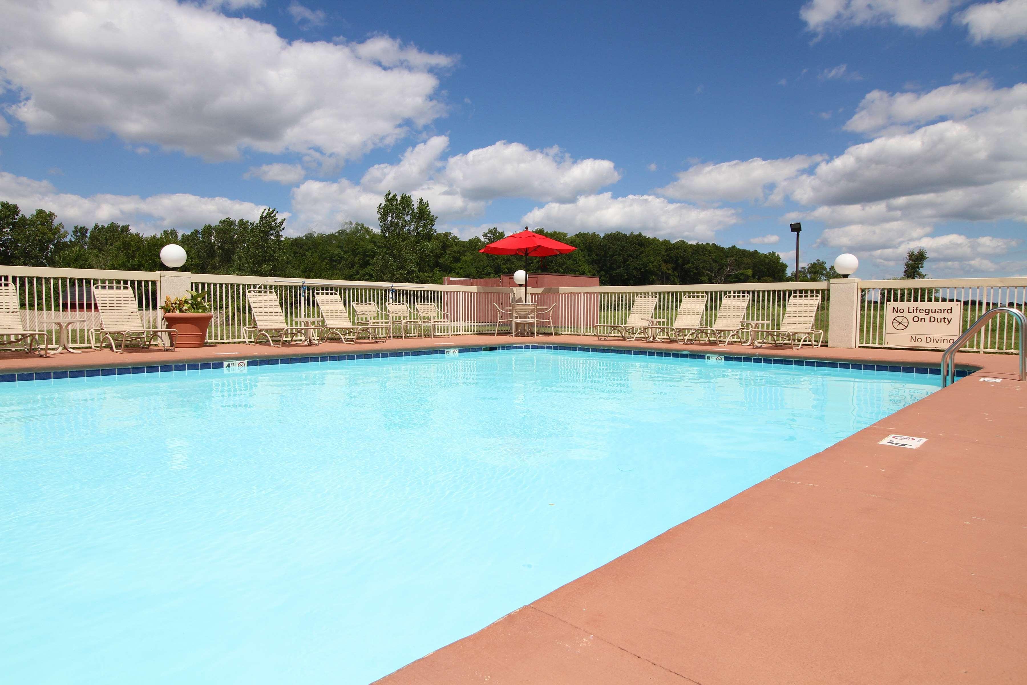 Country Inn & Suites By Radisson, Sandusky South, Oh Milan Eksteriør bilde