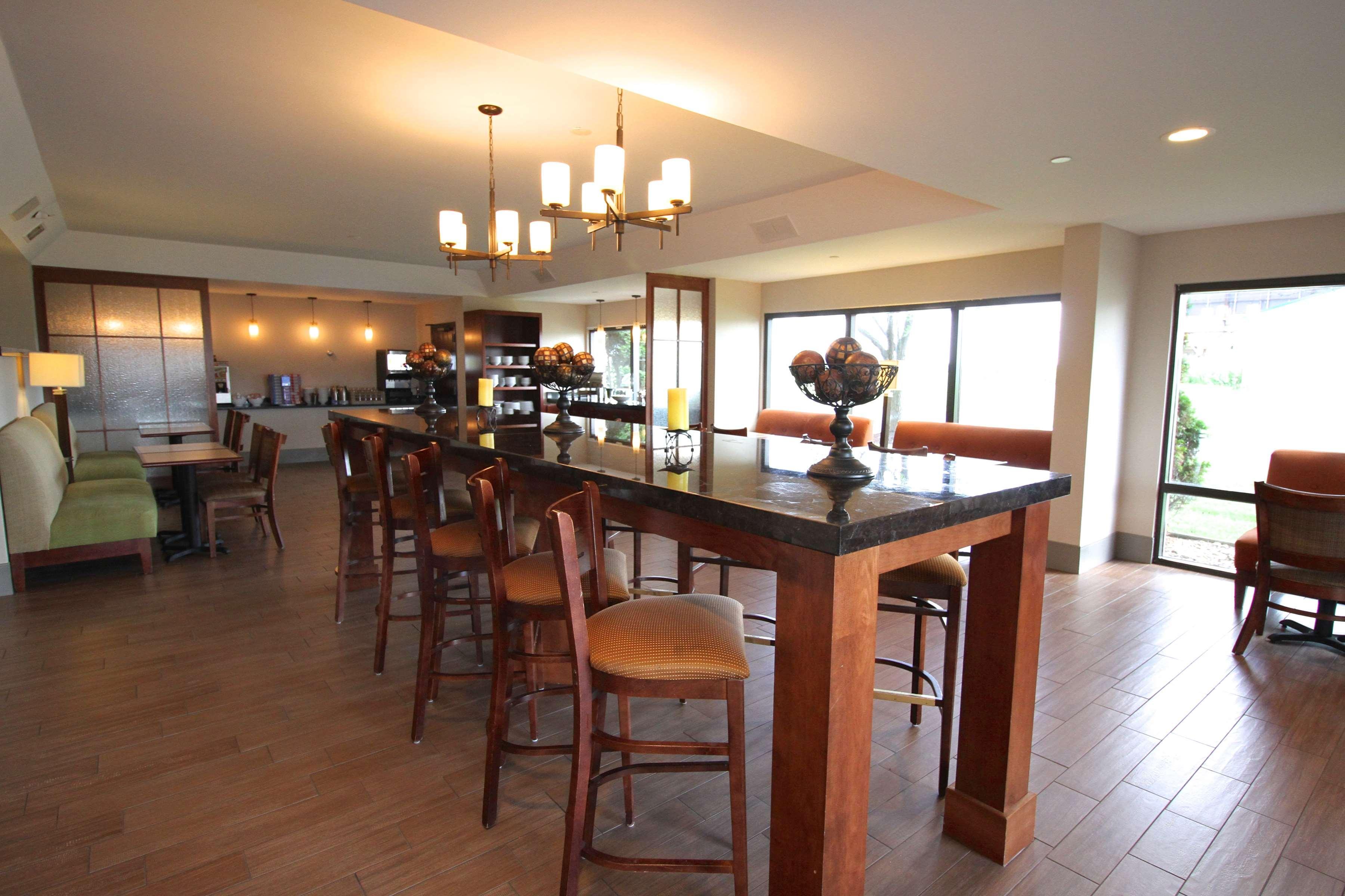 Country Inn & Suites By Radisson, Sandusky South, Oh Milan Eksteriør bilde
