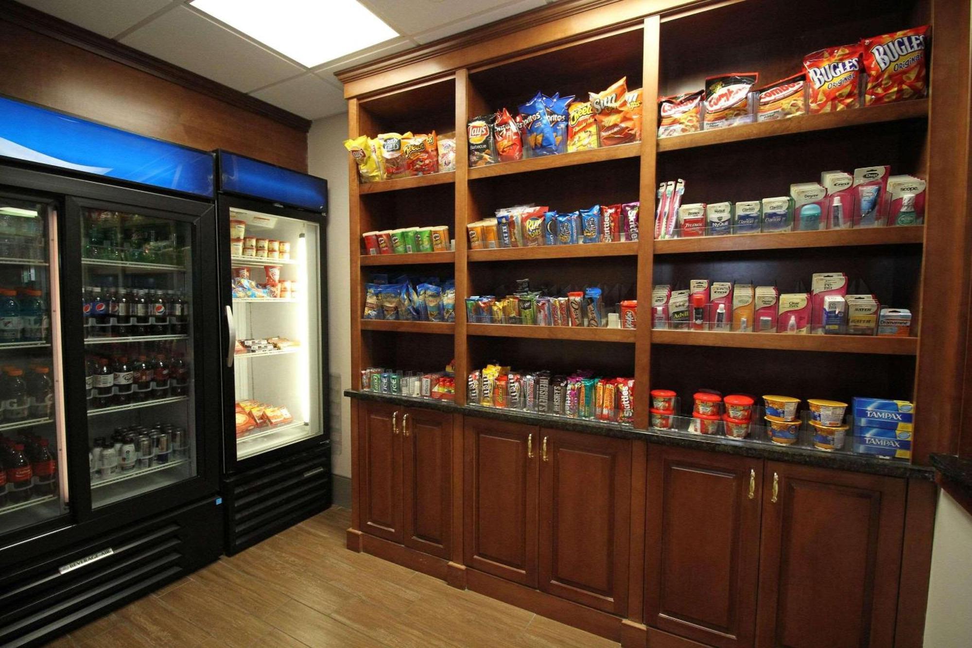 Country Inn & Suites By Radisson, Sandusky South, Oh Milan Eksteriør bilde